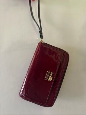 Small Vintage Coach Glossy Patent Wristlet in Deep Burgundy with Gold Hardware